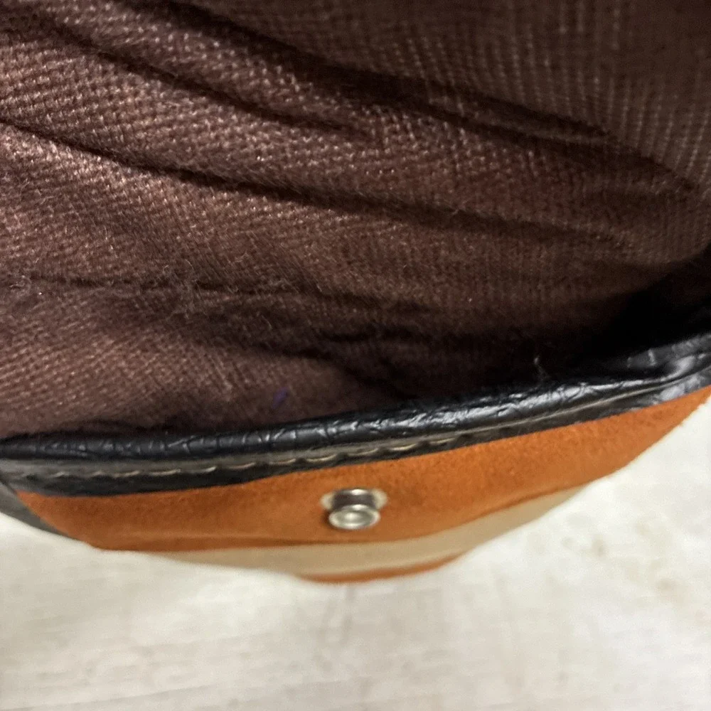 JM BUCHEIMER 17X7 FLAP HOLSTER Some Damage On Closing